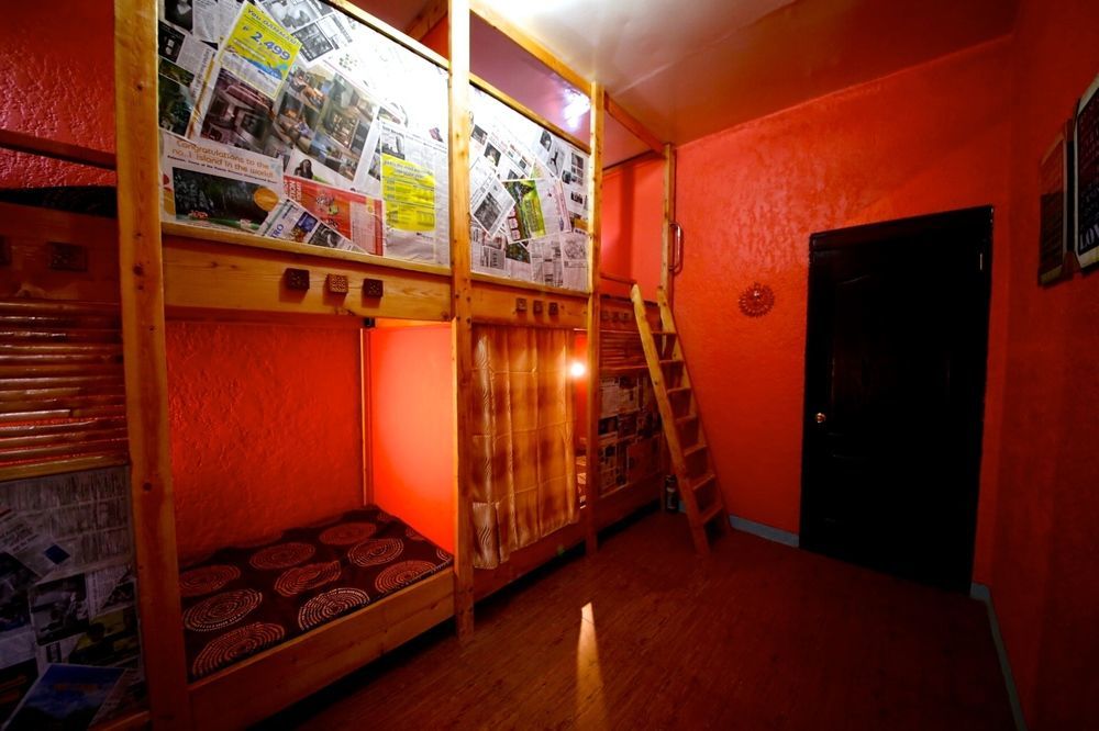 Dee Guest House มักตัน ภายนอก รูปภาพ