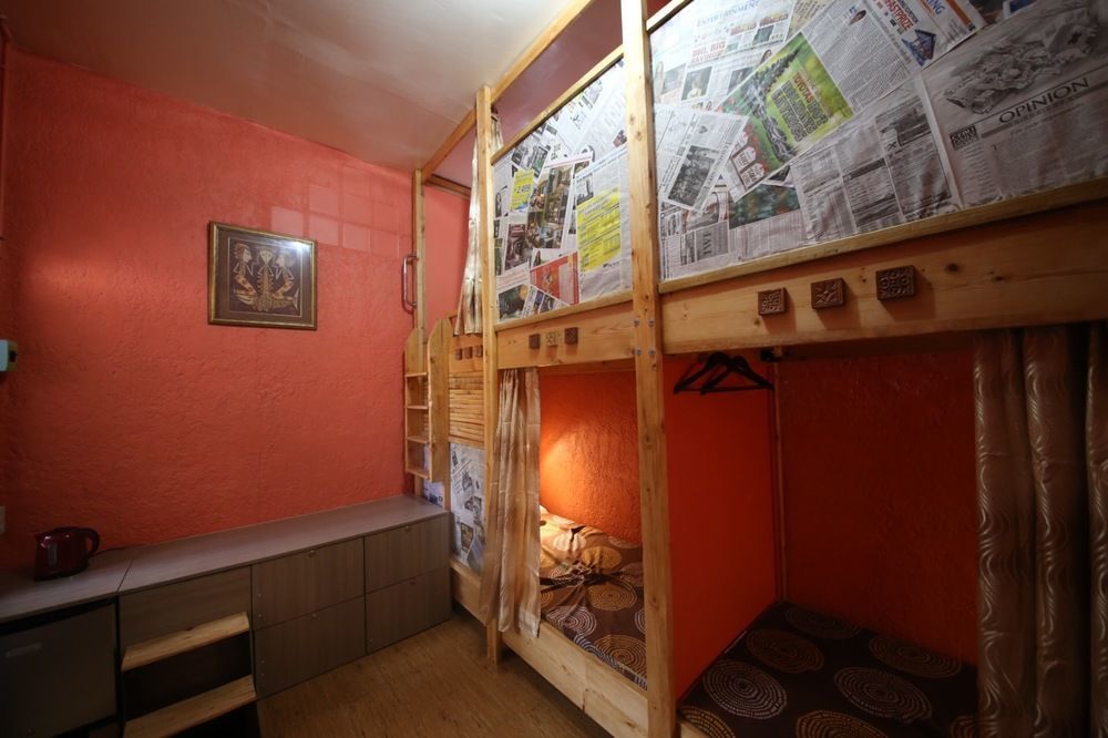 Dee Guest House มักตัน ภายนอก รูปภาพ