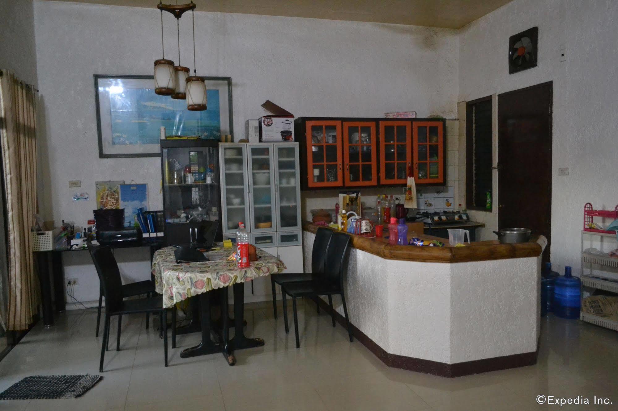 Dee Guest House มักตัน ภายนอก รูปภาพ