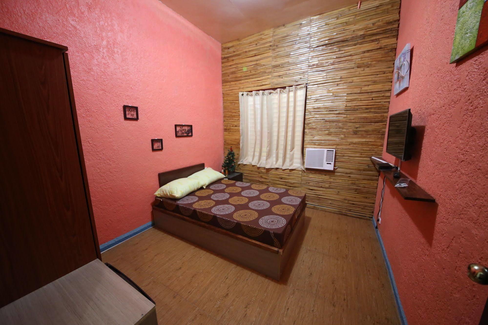 Dee Guest House มักตัน ภายนอก รูปภาพ