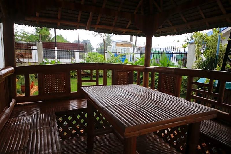 Dee Guest House มักตัน ภายนอก รูปภาพ
